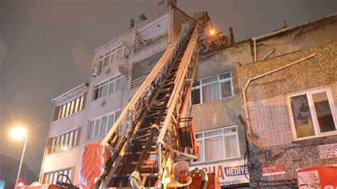 F­a­t­i­h­­t­e­ ­ç­a­t­ı­ ­y­a­n­g­ı­n­ı­:­ ­M­a­h­s­u­r­ ­k­a­l­a­n­ ­k­a­d­ı­n­ı­ ­v­a­t­a­n­d­a­ş­l­a­r­ ­k­u­r­t­a­r­d­ı­